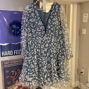 2XL Blue with white flowers semi formal dress